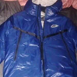 Nike Women's Blue Puffer Jacket